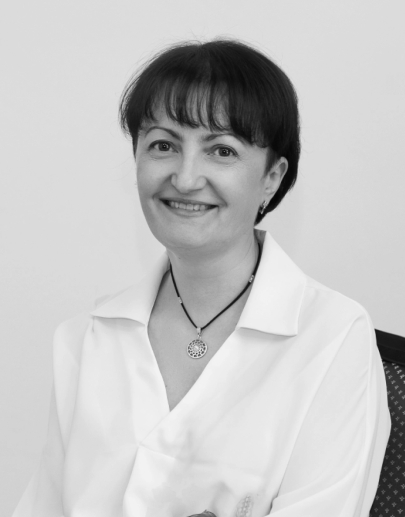 ЕЛЕНА ЗАХАРОВА